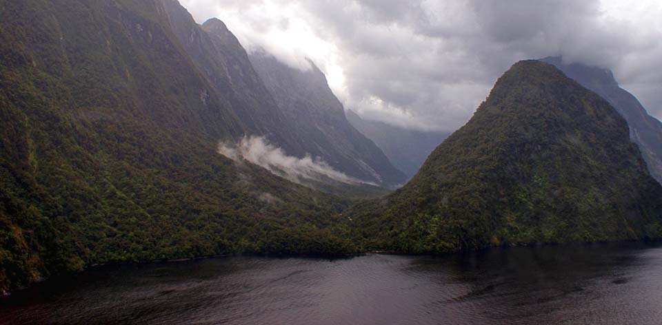 milford-sound